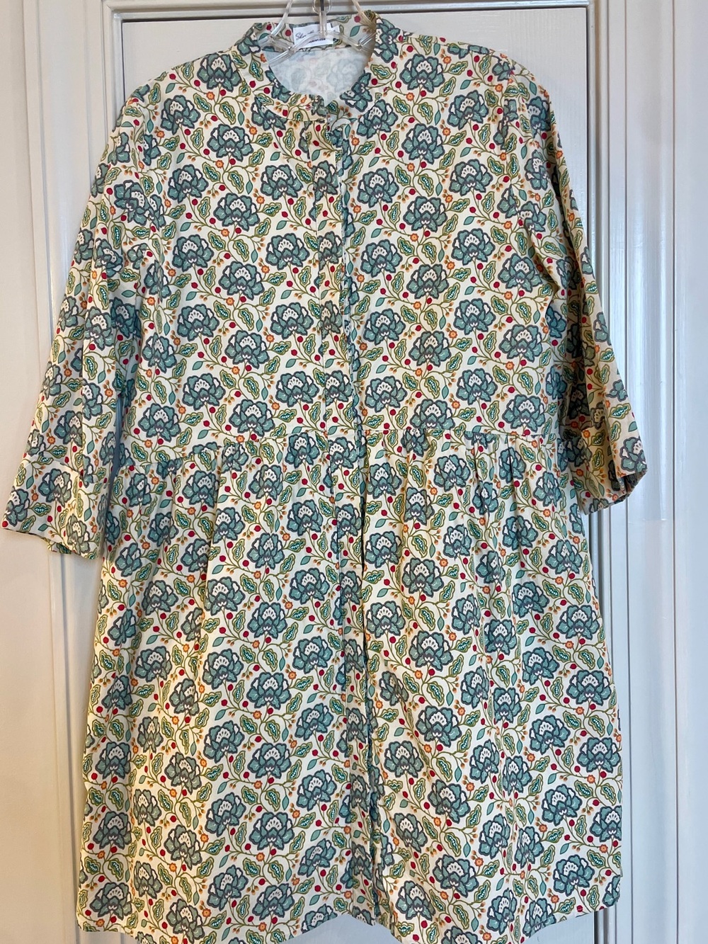 Shop The Mint Floral Print Button-Front Tunic Dress in Cream and Teal